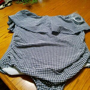 KONA SOL SIZE 20 W ONE PIECE NEW WITHOUT TAGS